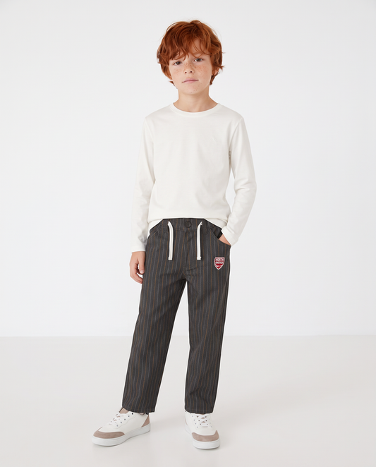 Striped pants with patch and belt - Pattern
