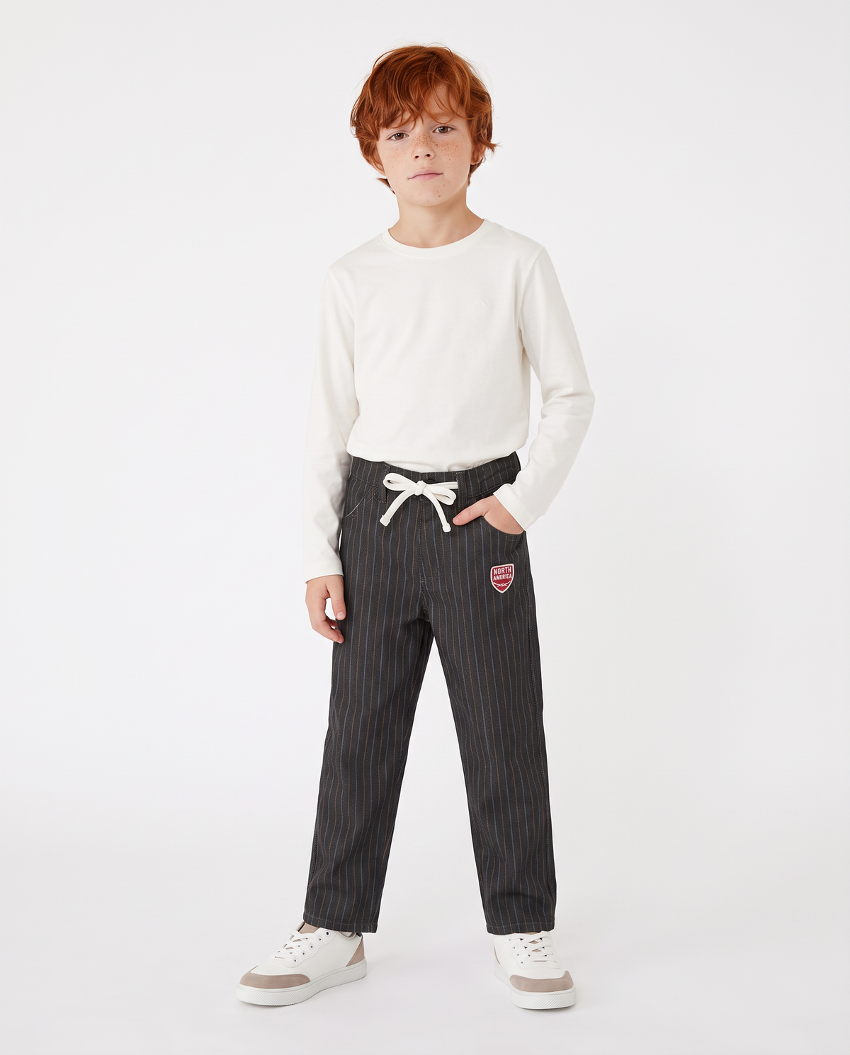 Striped pants with patch and belt - Pattern