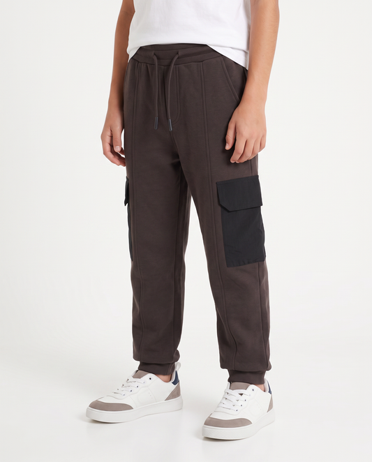 Pantaloni sportivi cargo in felpa morbida - Marrone scuro