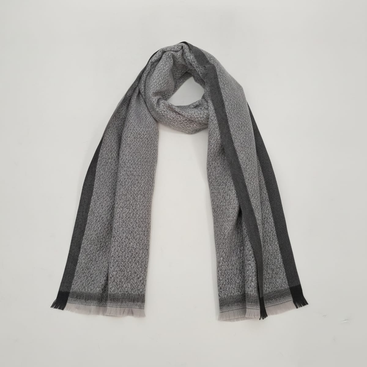 Sciarpa uomo spigata con bordi eleganti - Grigio