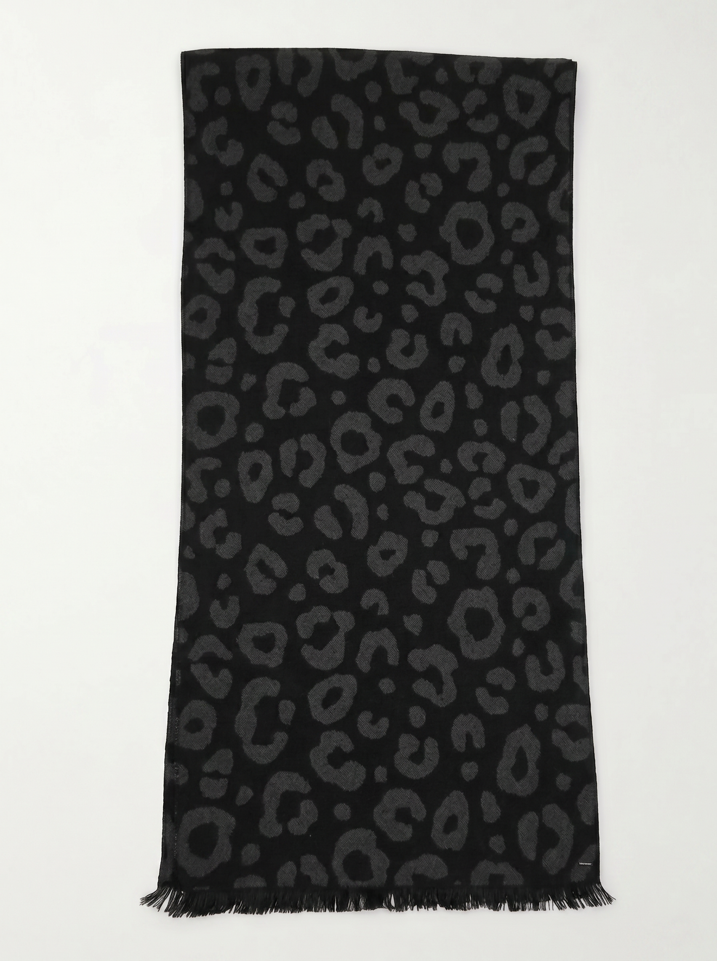 Leopard print scarf with fringes - Black