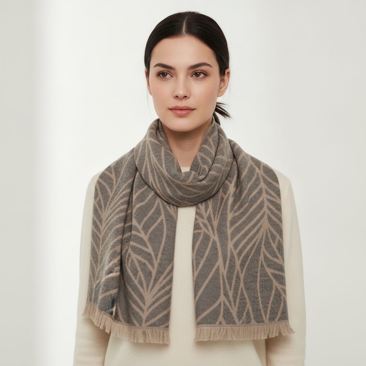 Sciarpa goffrata leggera e elegante - Grigio