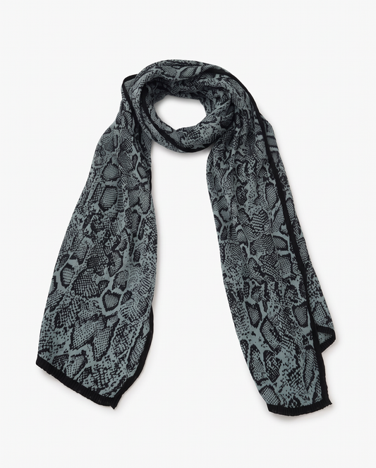 Elegant and trendy animal print scarf - Animalier