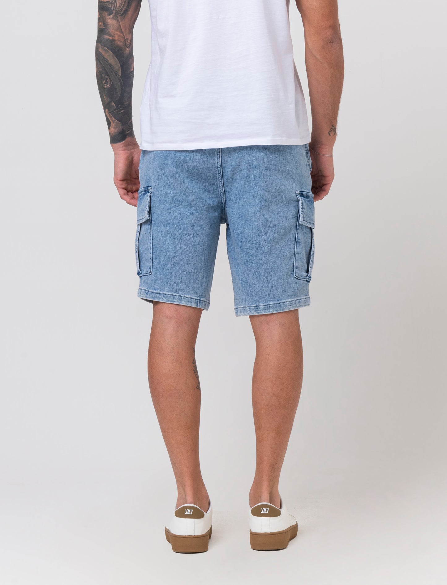 T-shirt in cotone con collo a serafino da uomo - Avion