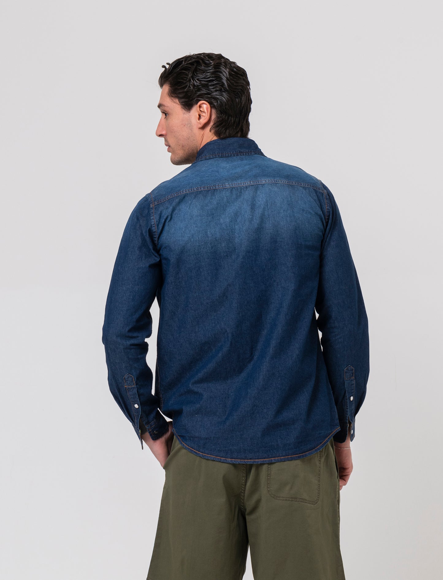 Camicia in denim leggero da uomo - Denim