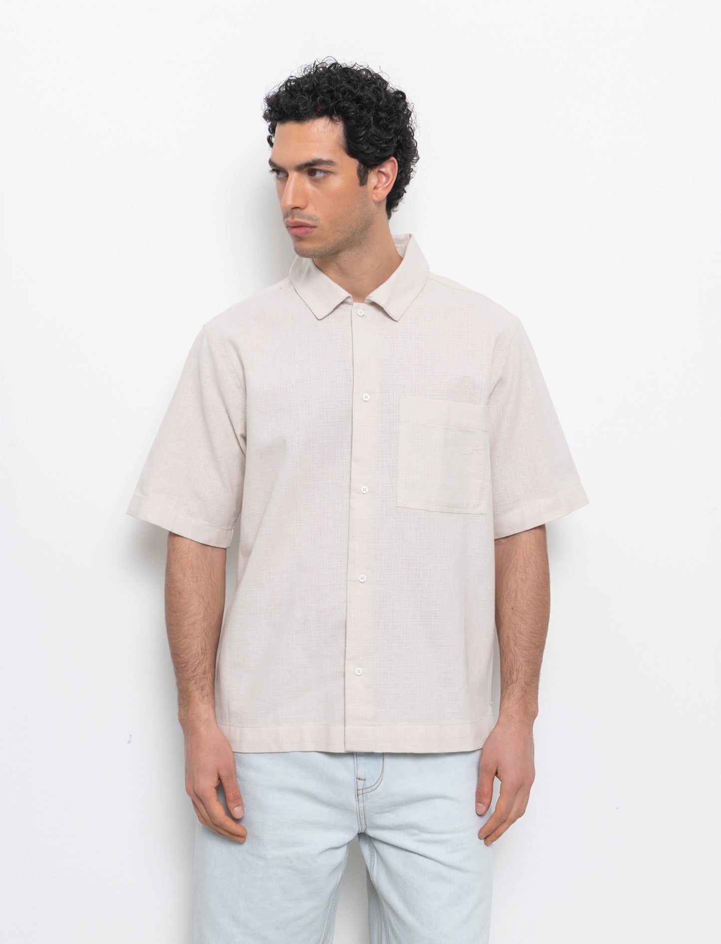 Camicia in tessuto armaturato da uomo - Beige ecru