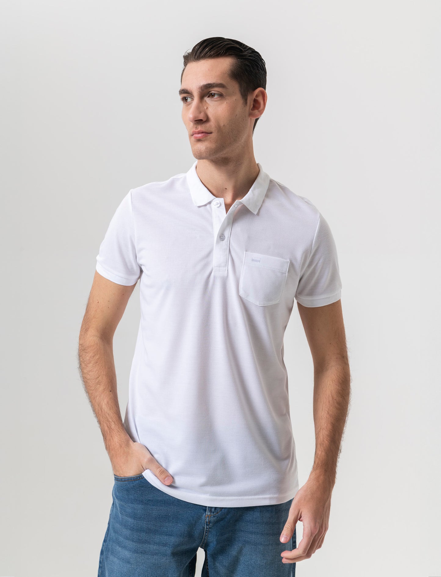 Polo basica con taschino da uomo - Bianco