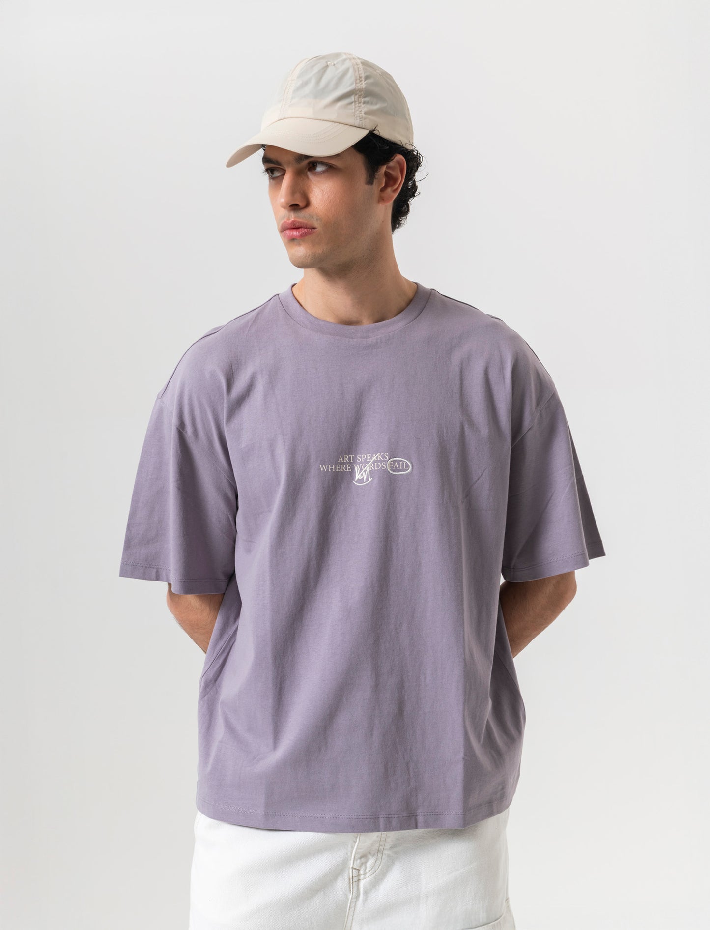T-shirt boxy fit in cotone con stampe e ricamo da uomo - Lilla