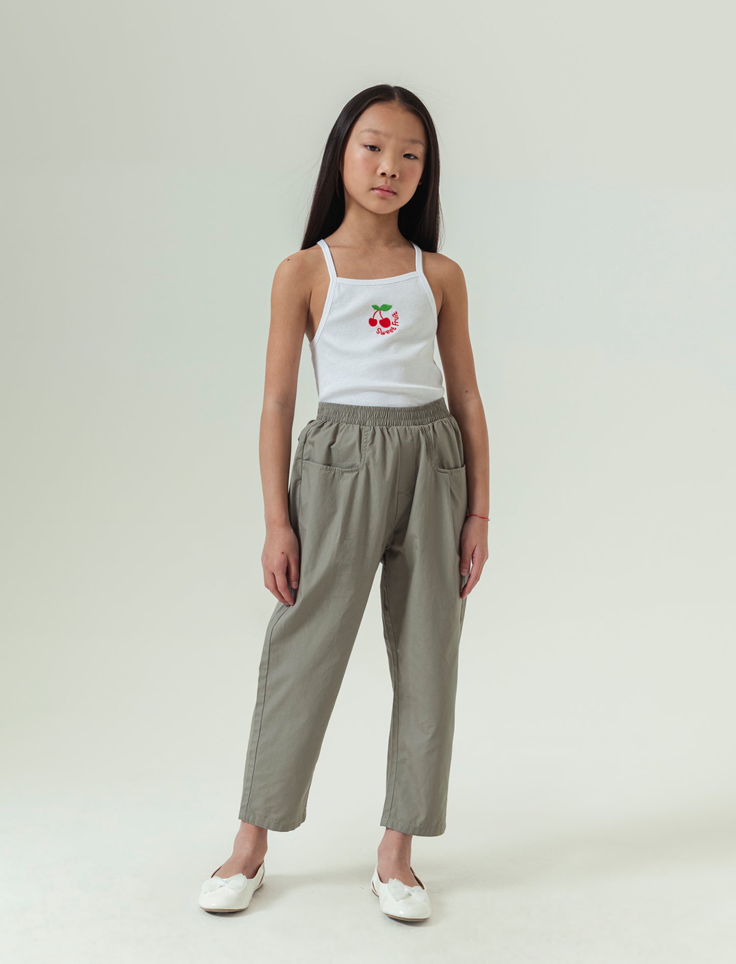 Pantaloni in cotone modello paperbag. da bambina - Verde kaki