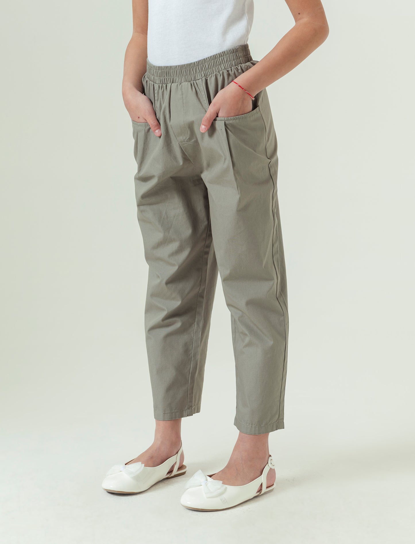Pantaloni in cotone modello paperbag. da bambina - Verde kaki