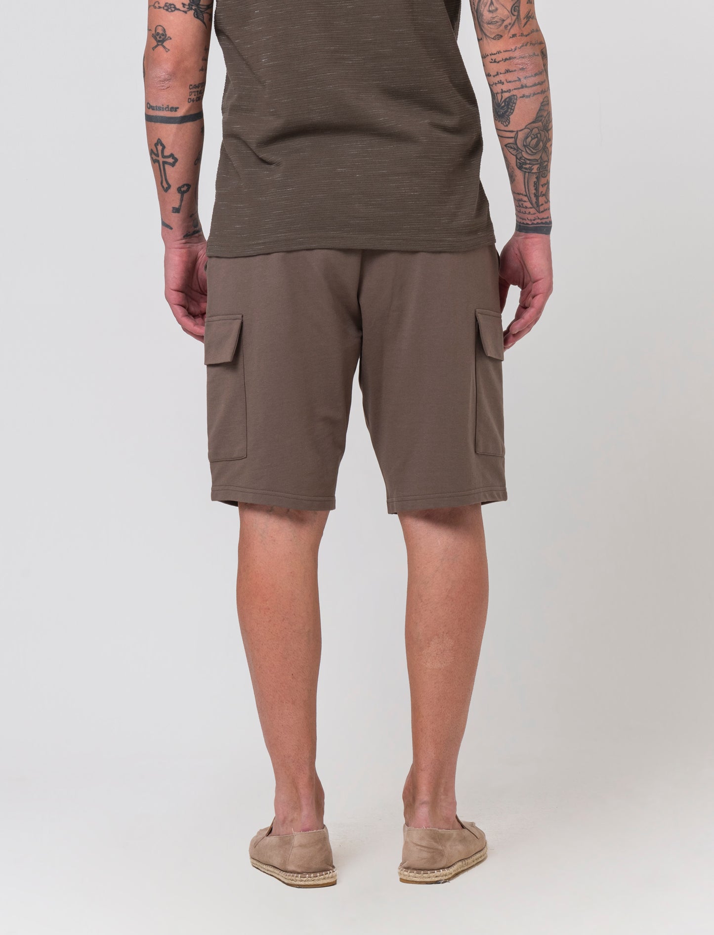 Bermuda in felpa con vita jogger da uomo - Grigio fango