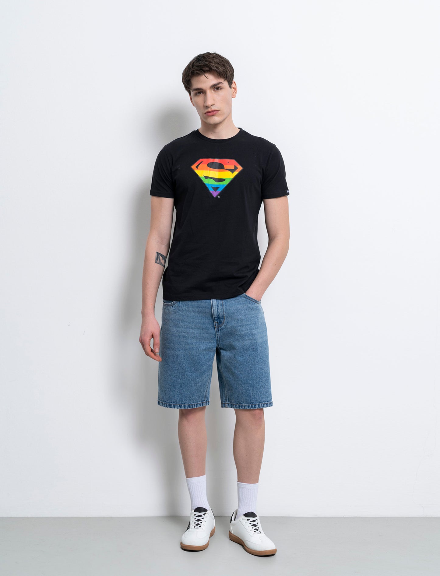 T-shirt stampa super man by dc comics da uomo - Nero