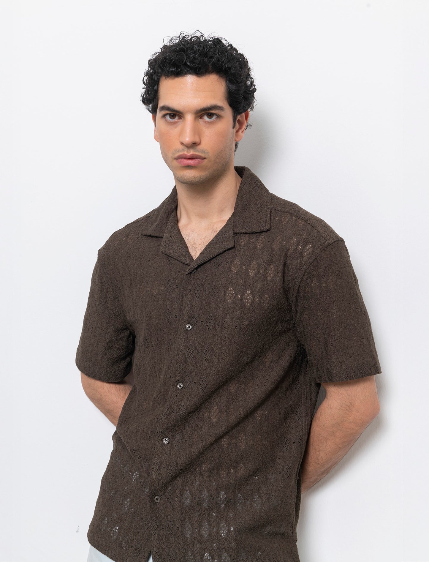 Camicia con struttura aperta da uomo - Moro