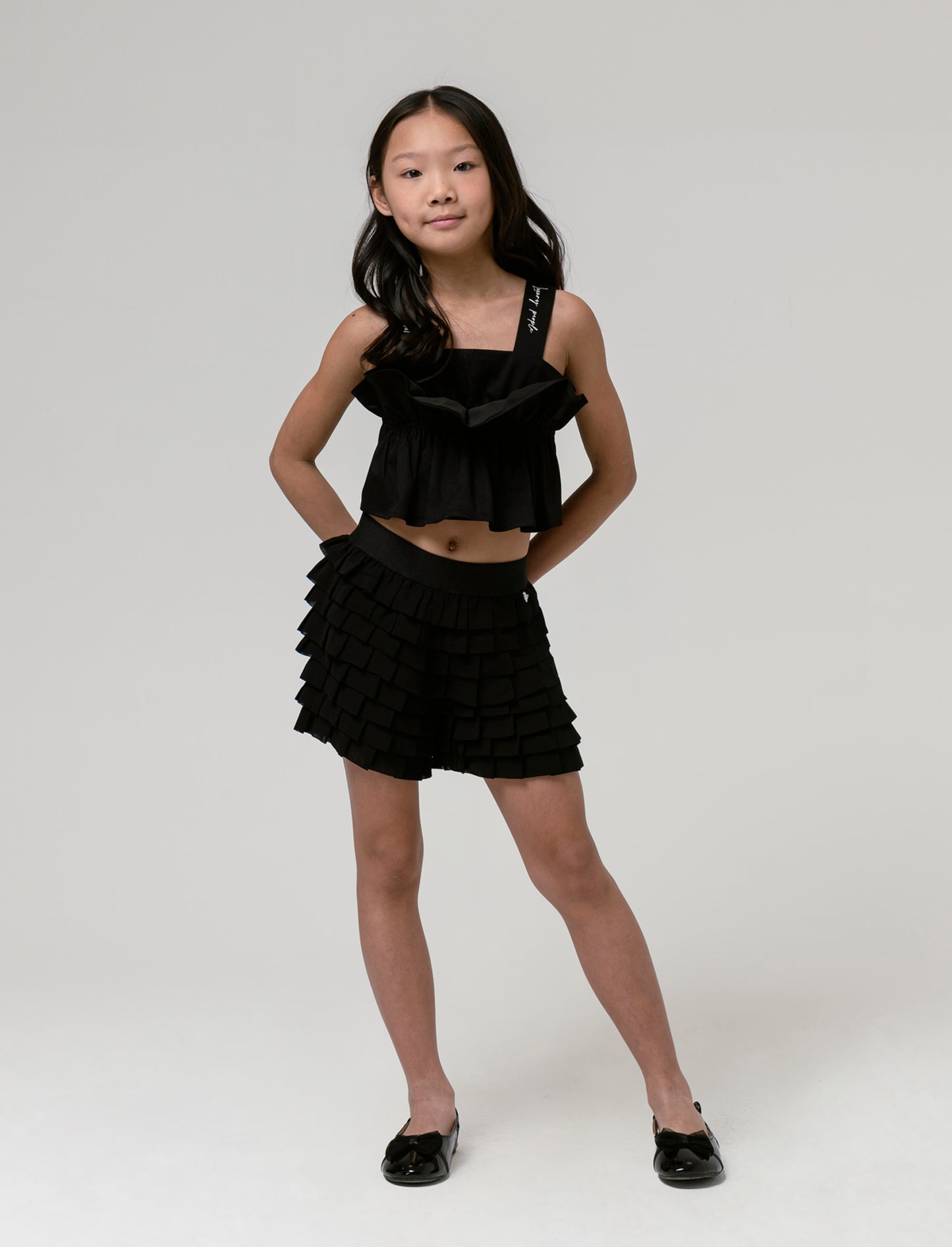Short con balze in georgette da bambina - Nero