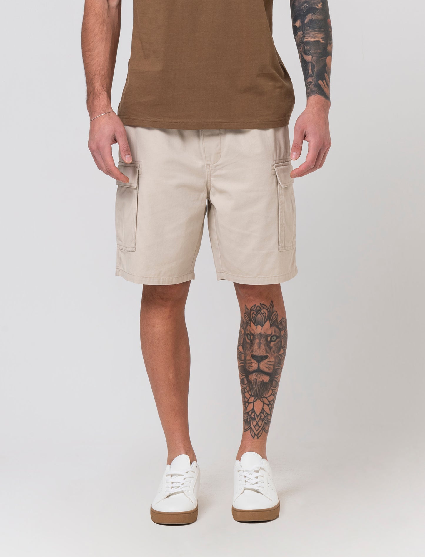 Bermuda cargo in twill da uomo - Sabbia