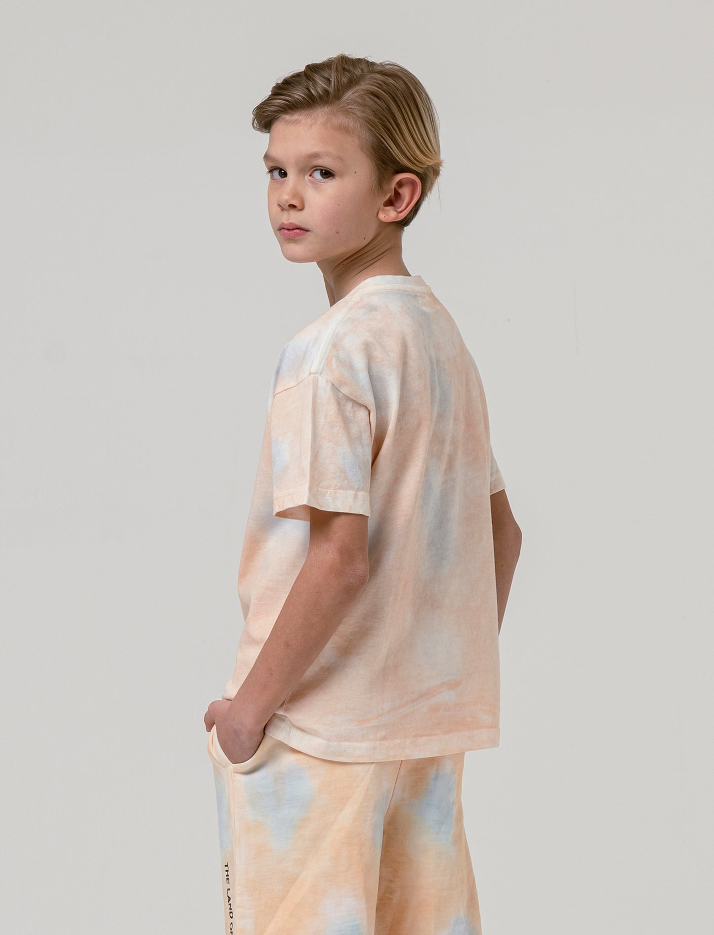 T-shirt stampata tie-dye da bambino - Fantasia