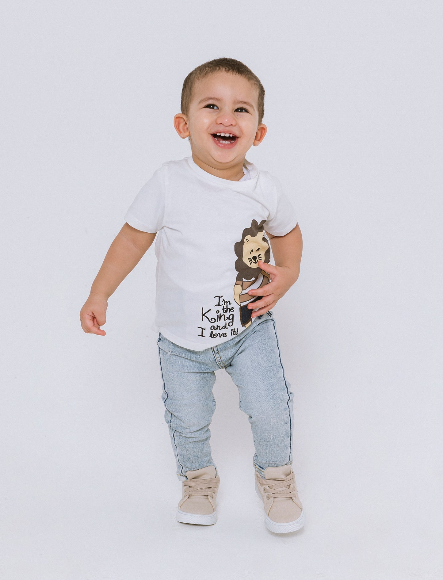 T-shirt leone da neonato - Bianco latte