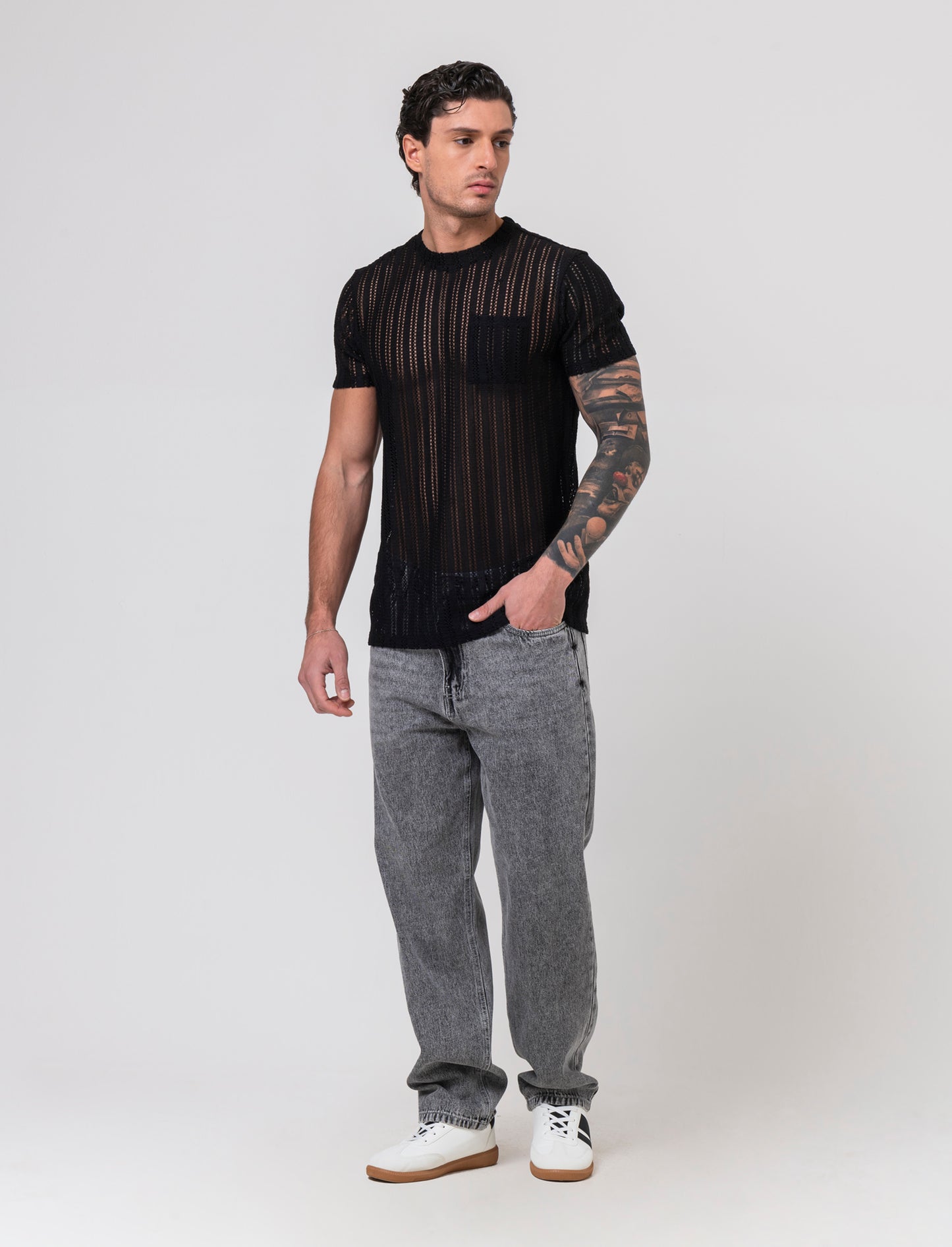 T-shirt in maglia crochet da uomo - Nero