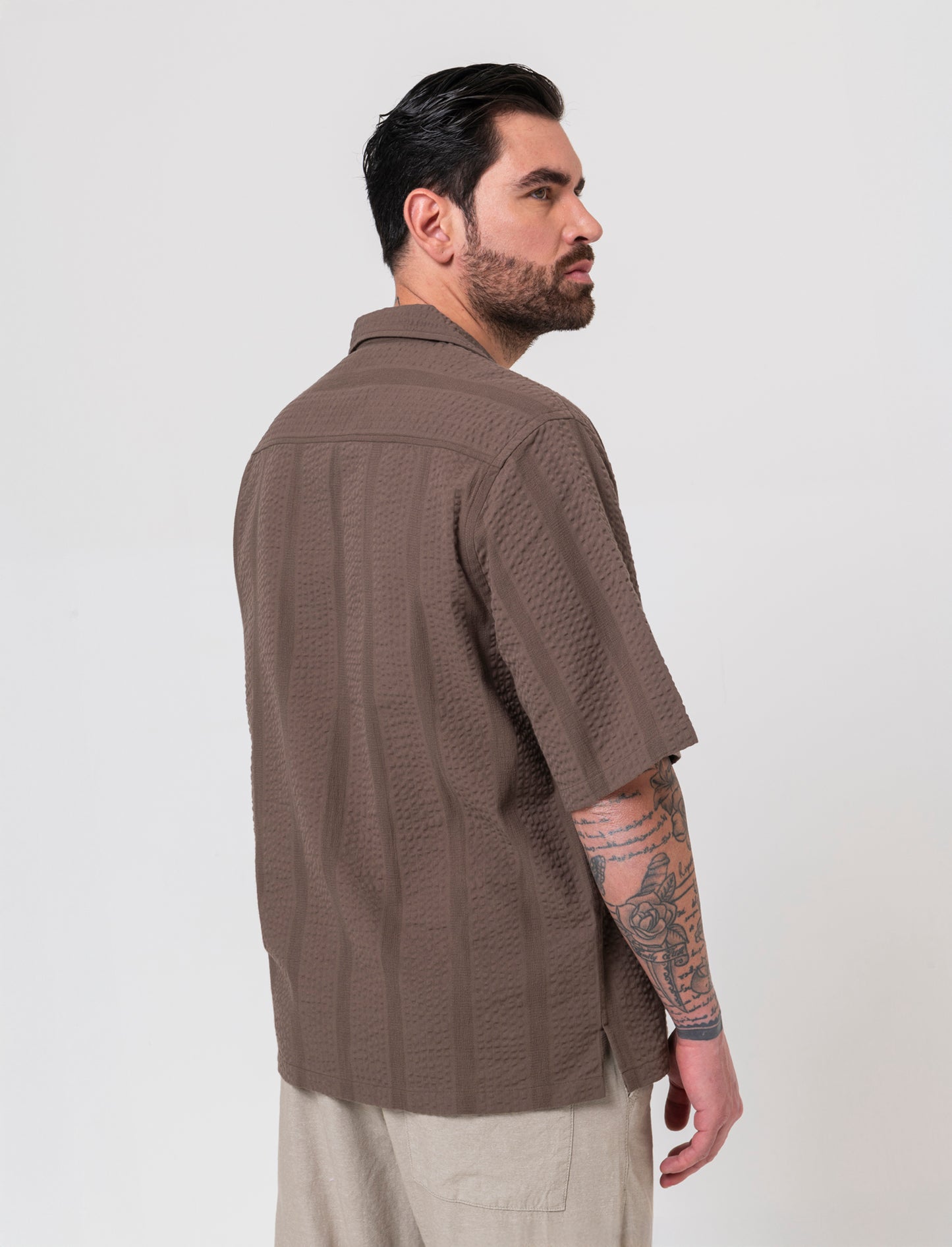 Camicia in tessuto ricamato da uomo - Grigio fango