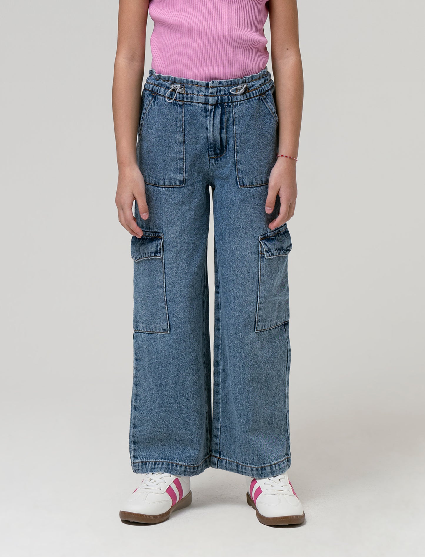 Jeans cargo con tasconi da bambina - Denim