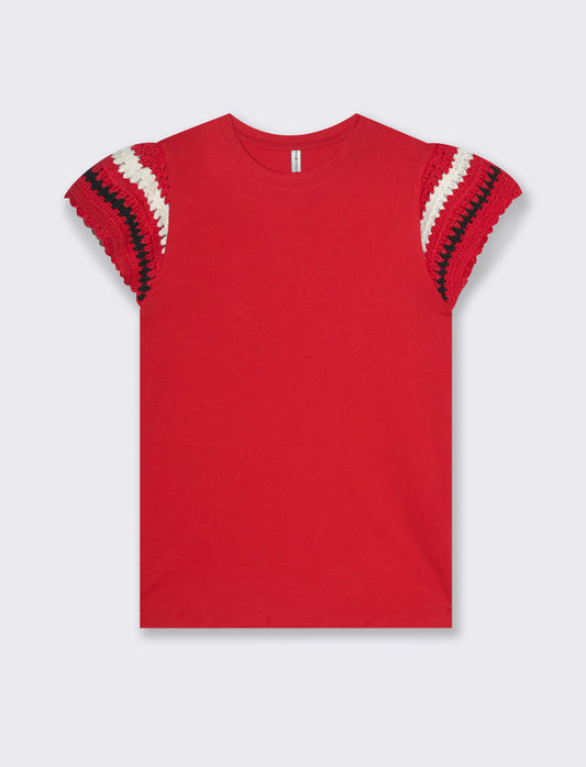 Woman's crochet detail t-shirt for unique style - Red