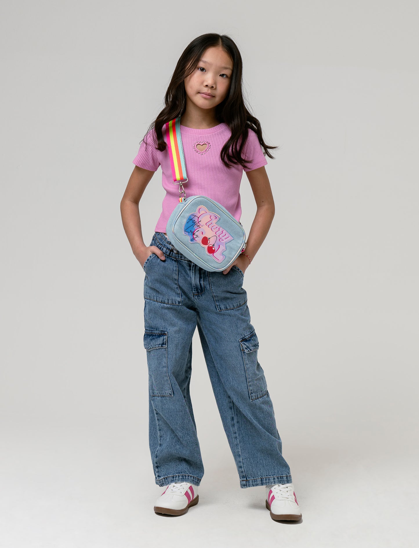 T-shirt in costina con cuore da bambina - Rosa