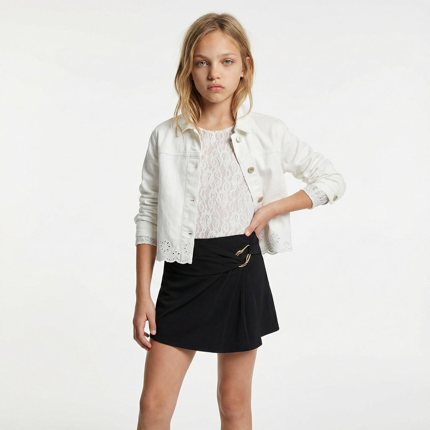 Short finta gonna elegante con accessorio - Nero