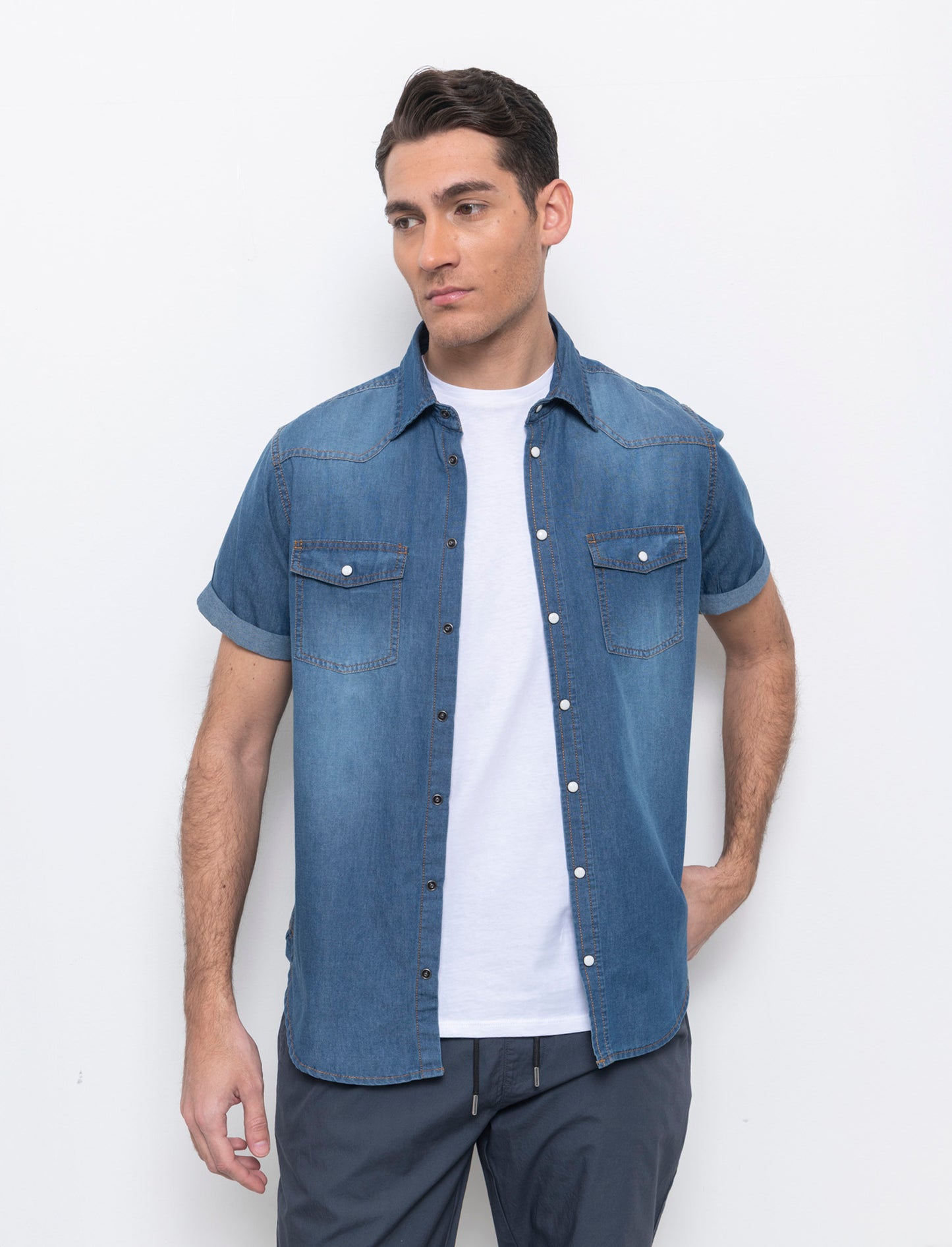 Camicia in denim leggero da uomo - Denim