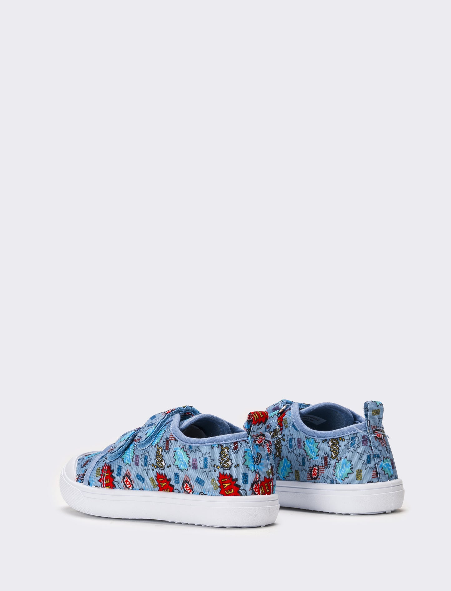 Sneakers con fantasia da bambino - Celeste