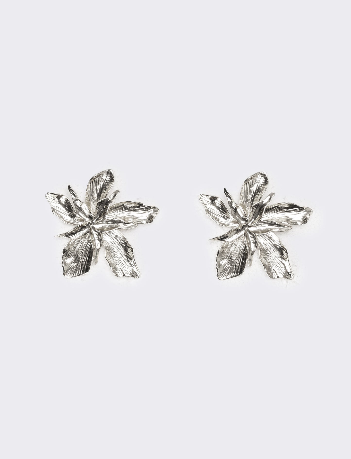 Orecchini donna fiore con striatura - Argento