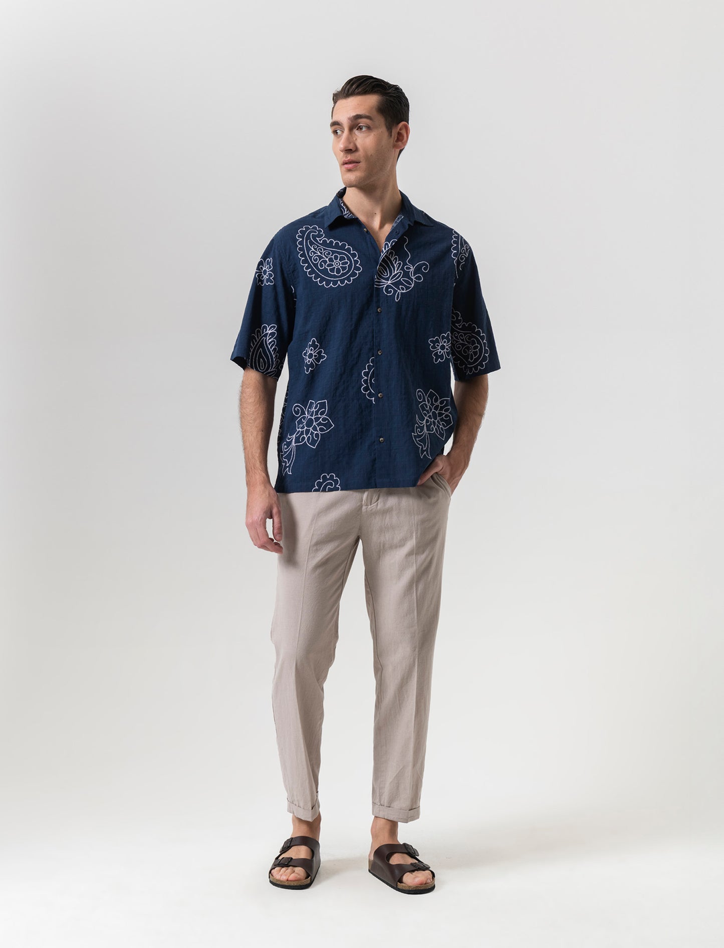 Man's linen blend jogger pants for comfort - Beige
