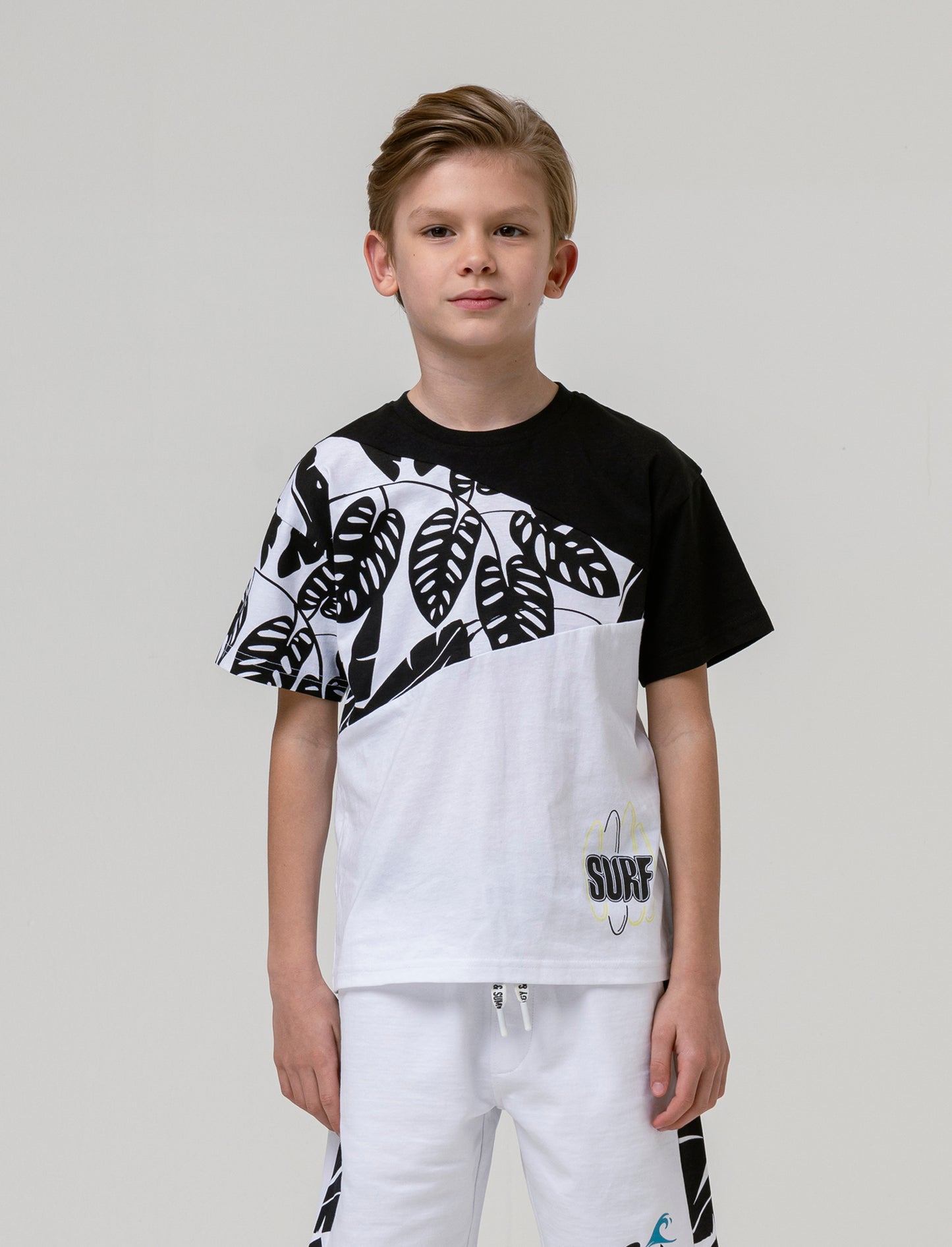 T-shirt bicolor da bambino - Fantasia