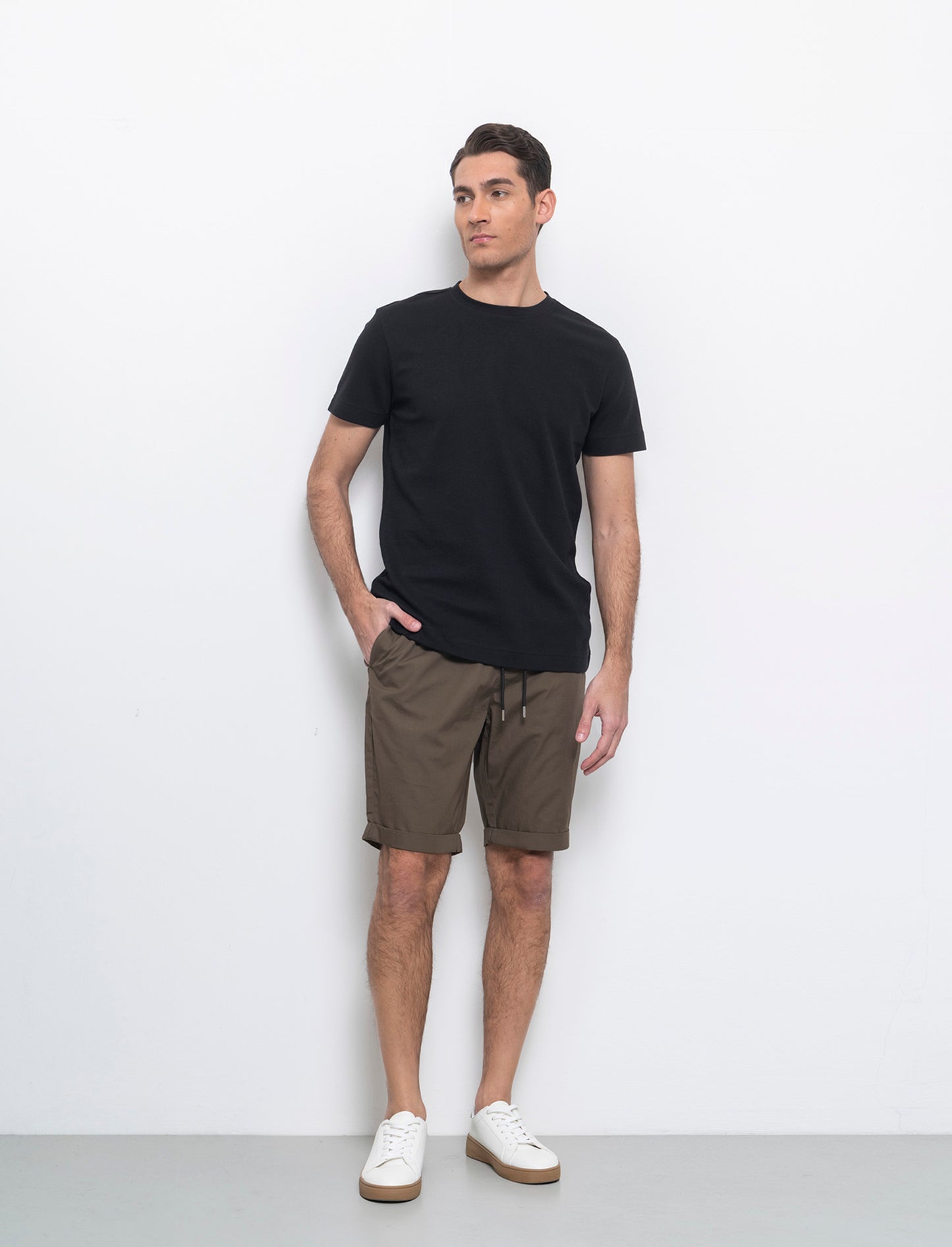 Bermuda jogger in cotone leggero da uomo - Verde kaki