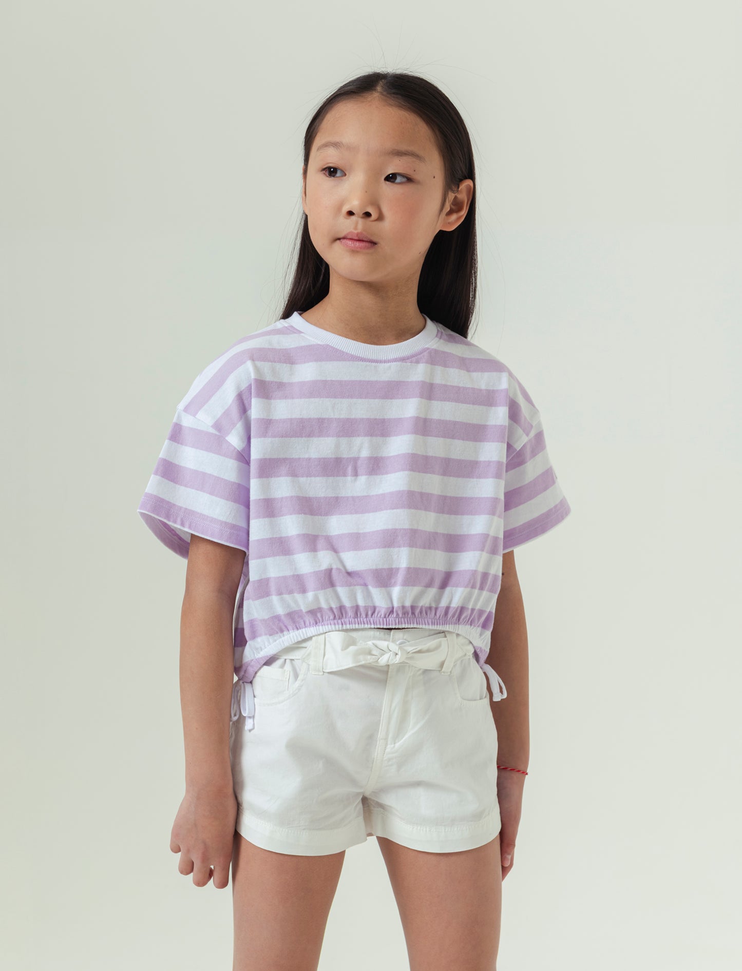 T-shirt a righe da bambina - Lilla