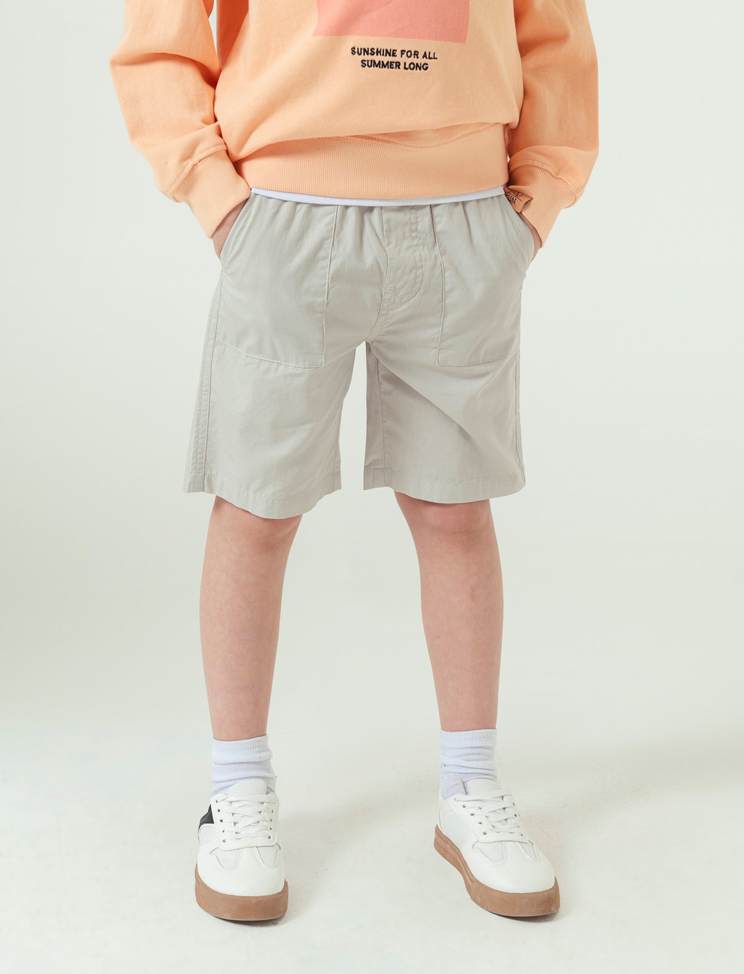 Bermuda in cotone con tagli da bambino - Beige