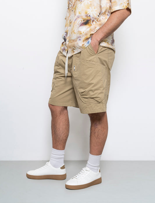 Man's relaxed fit cargo jogger bermuda shorts - Green