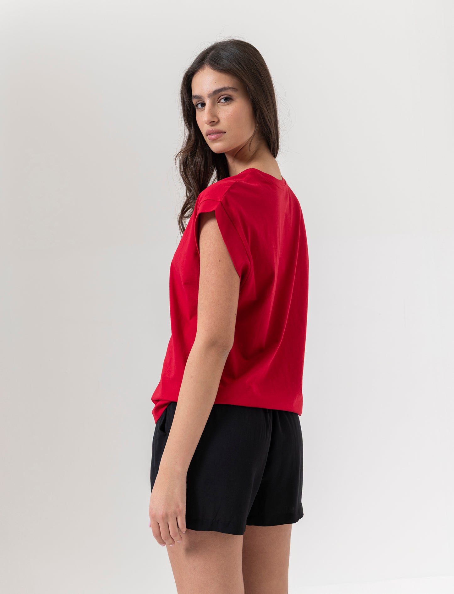 T-shirt con stampa e paillettes da donna - var 3