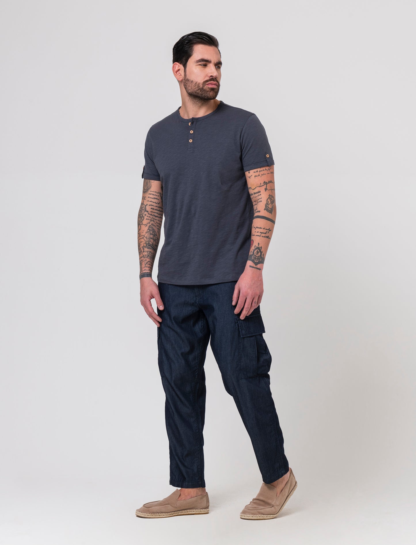 Jeans leggero cargo fit da uomo - DENIM SCURO