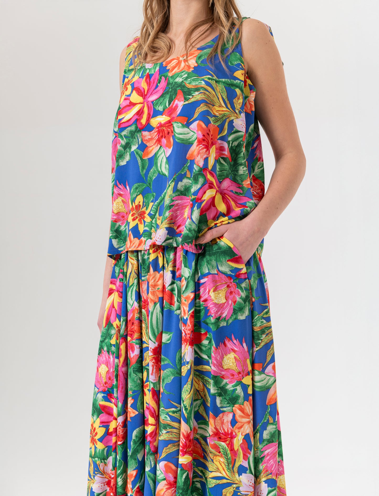 Gonna lunga con tasche da donna - var 2