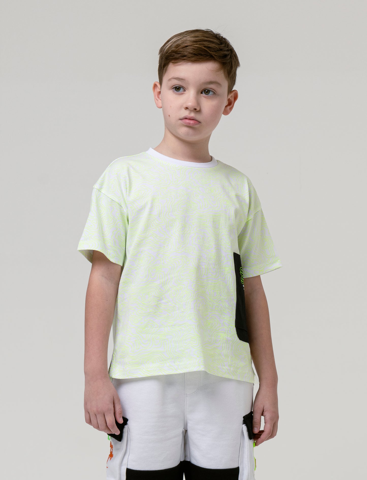 Bermuda tasconi a contrasto da bambino - Bianco