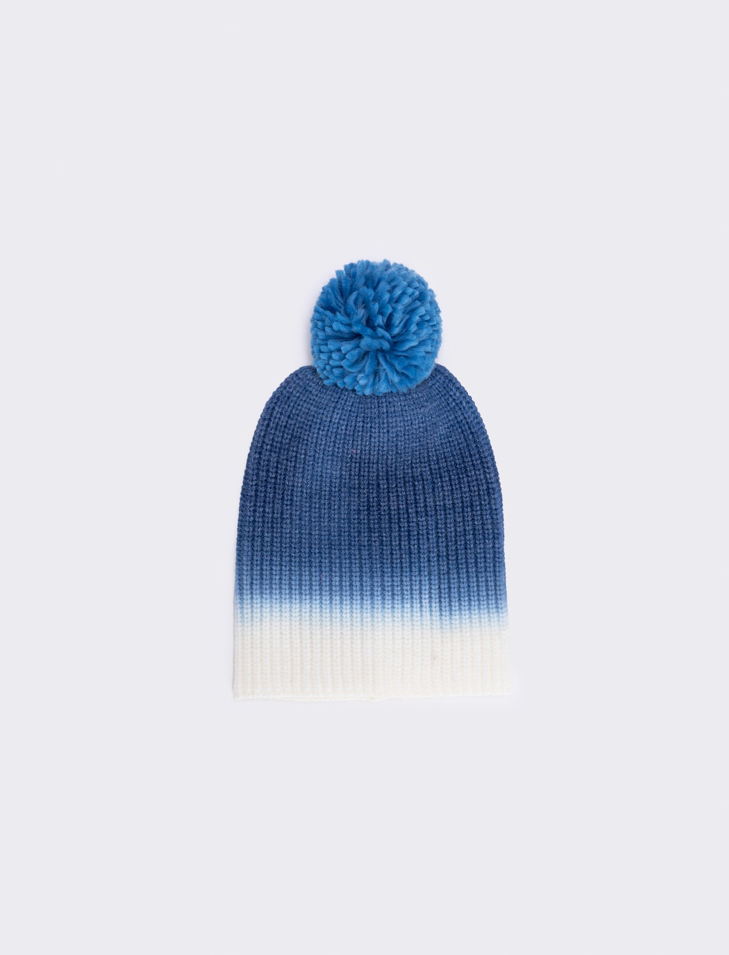 Gradient knit hat with pom pom - Blue
