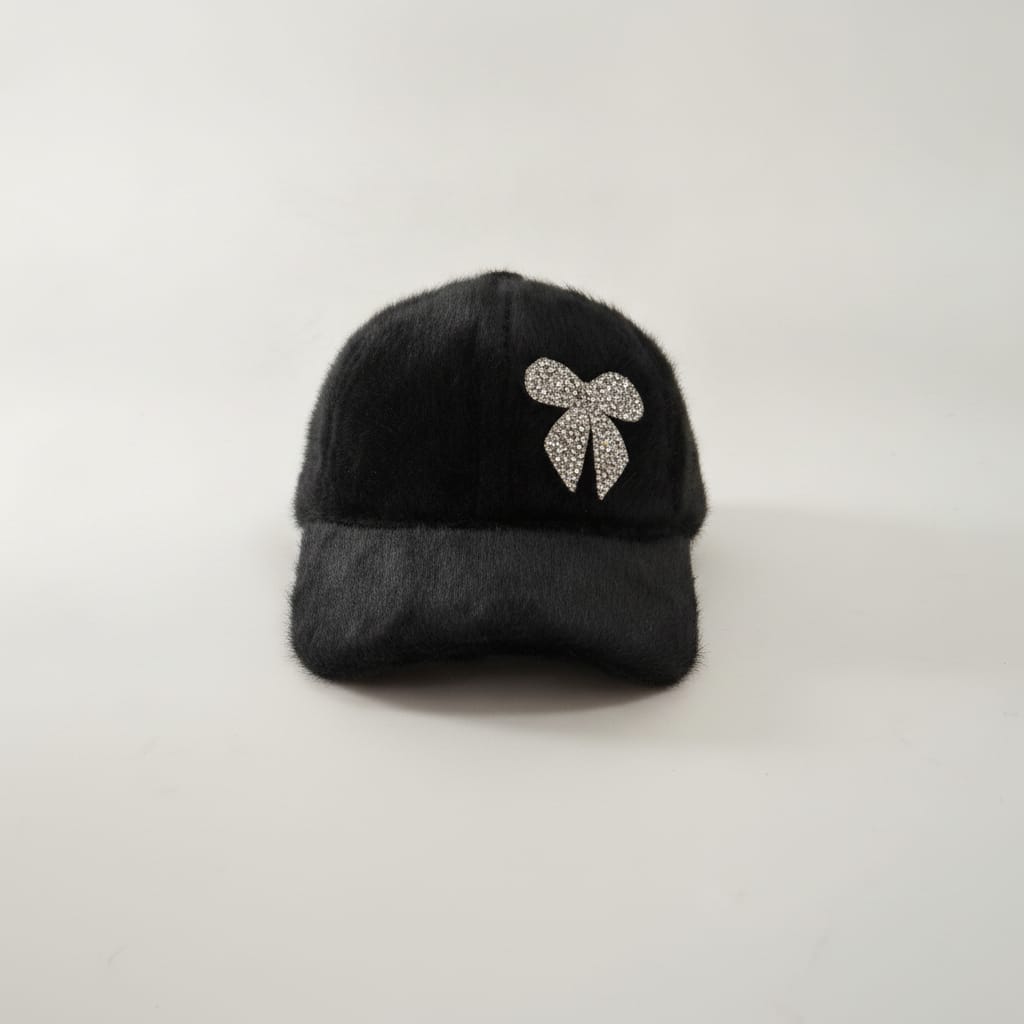 Baseball cap with rhinestone bow and fur - Black