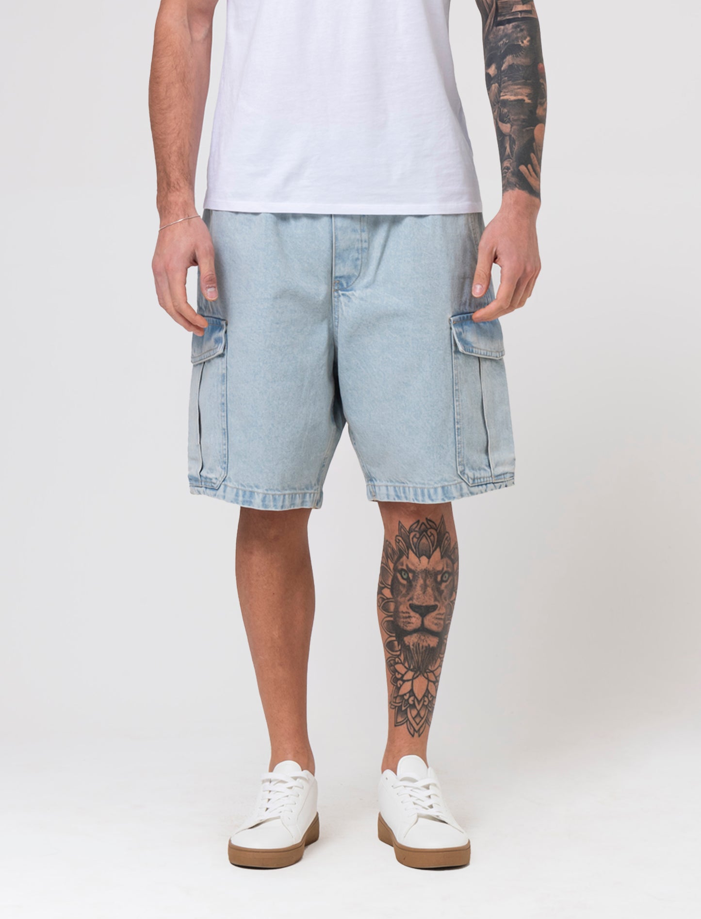 Bermuda cargo in denim da uomo - Denim chiaro