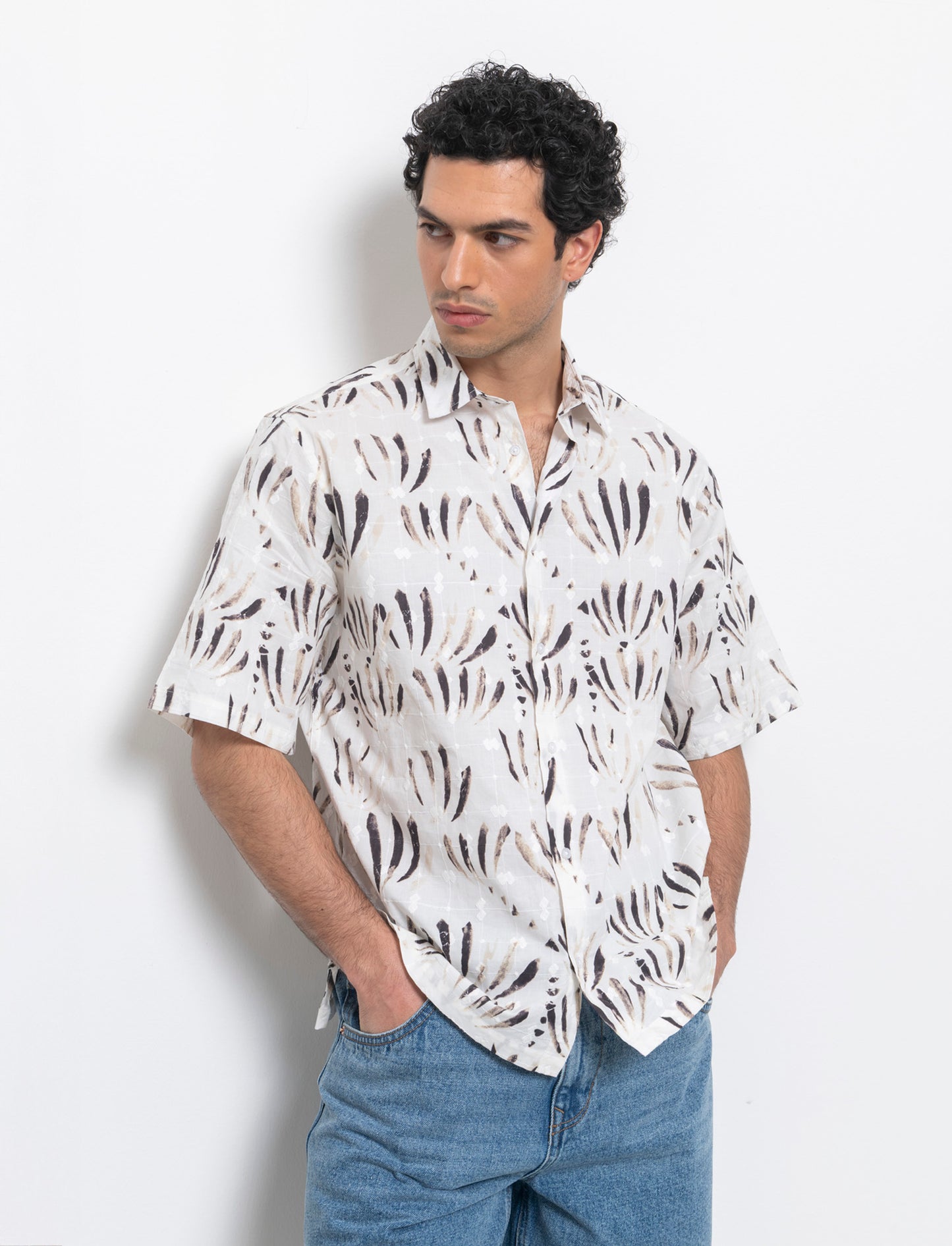 Camicia fantasia stampata e ricamata da uomo - Beige ecru