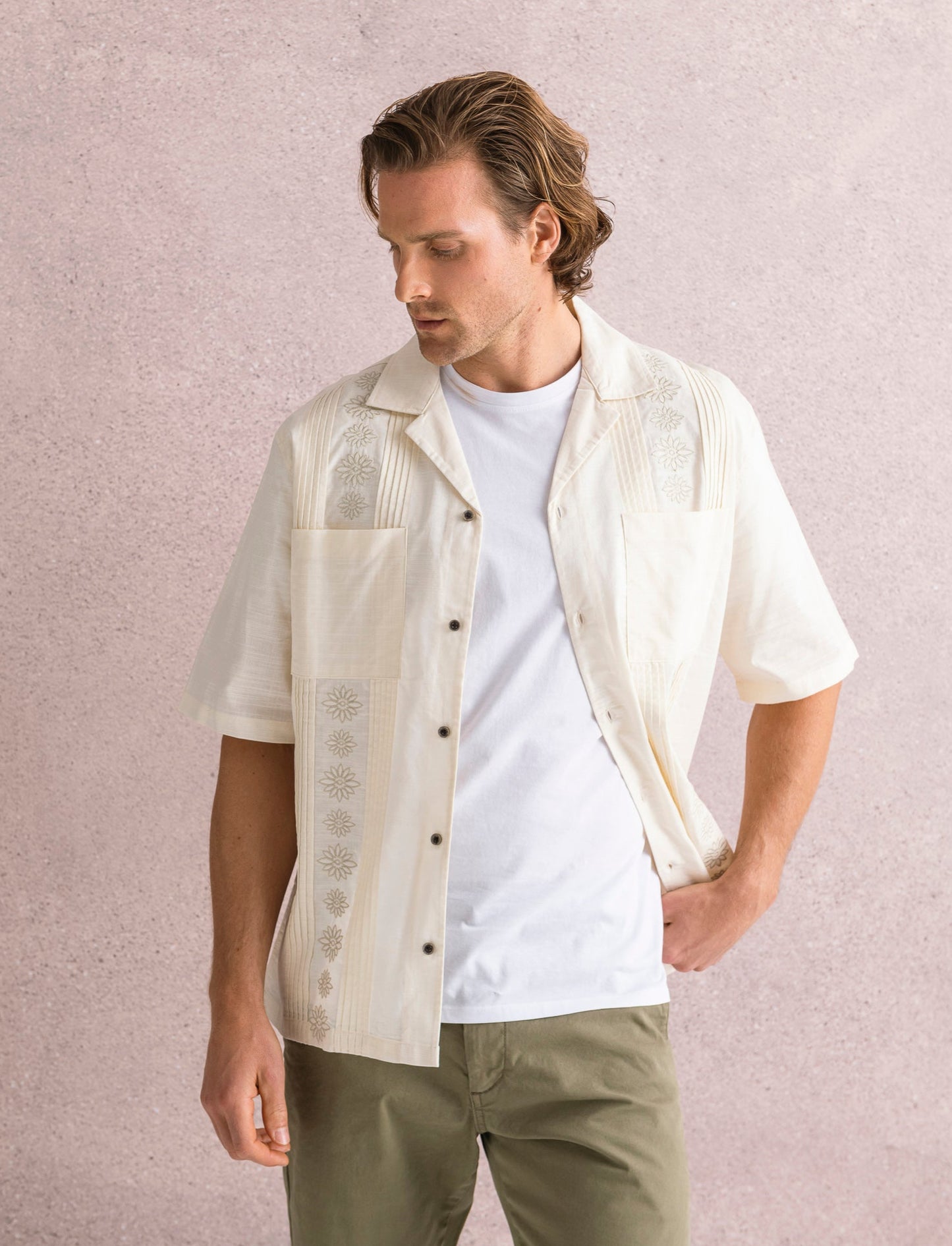 Man's embroidered shirt with double pockets - Beige