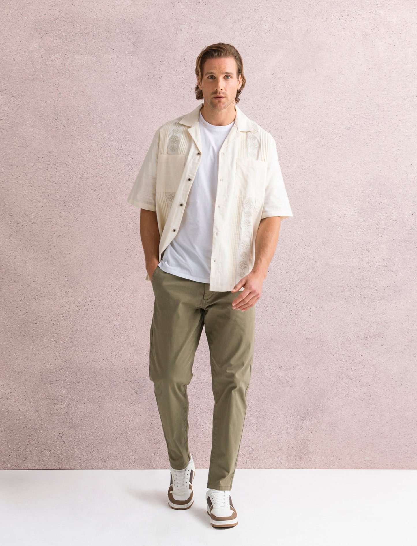 Man's embroidered shirt with double pockets - Beige