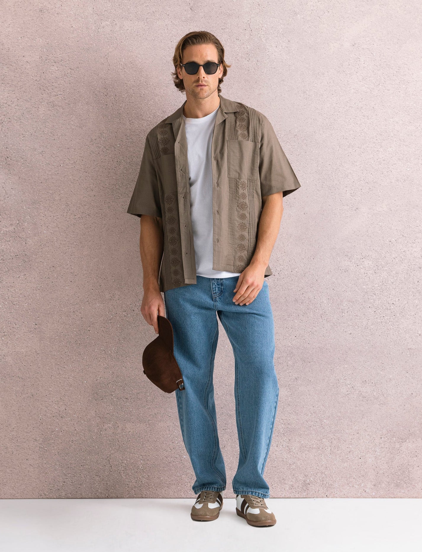 Man's embroidered shirt with double pockets - Grey