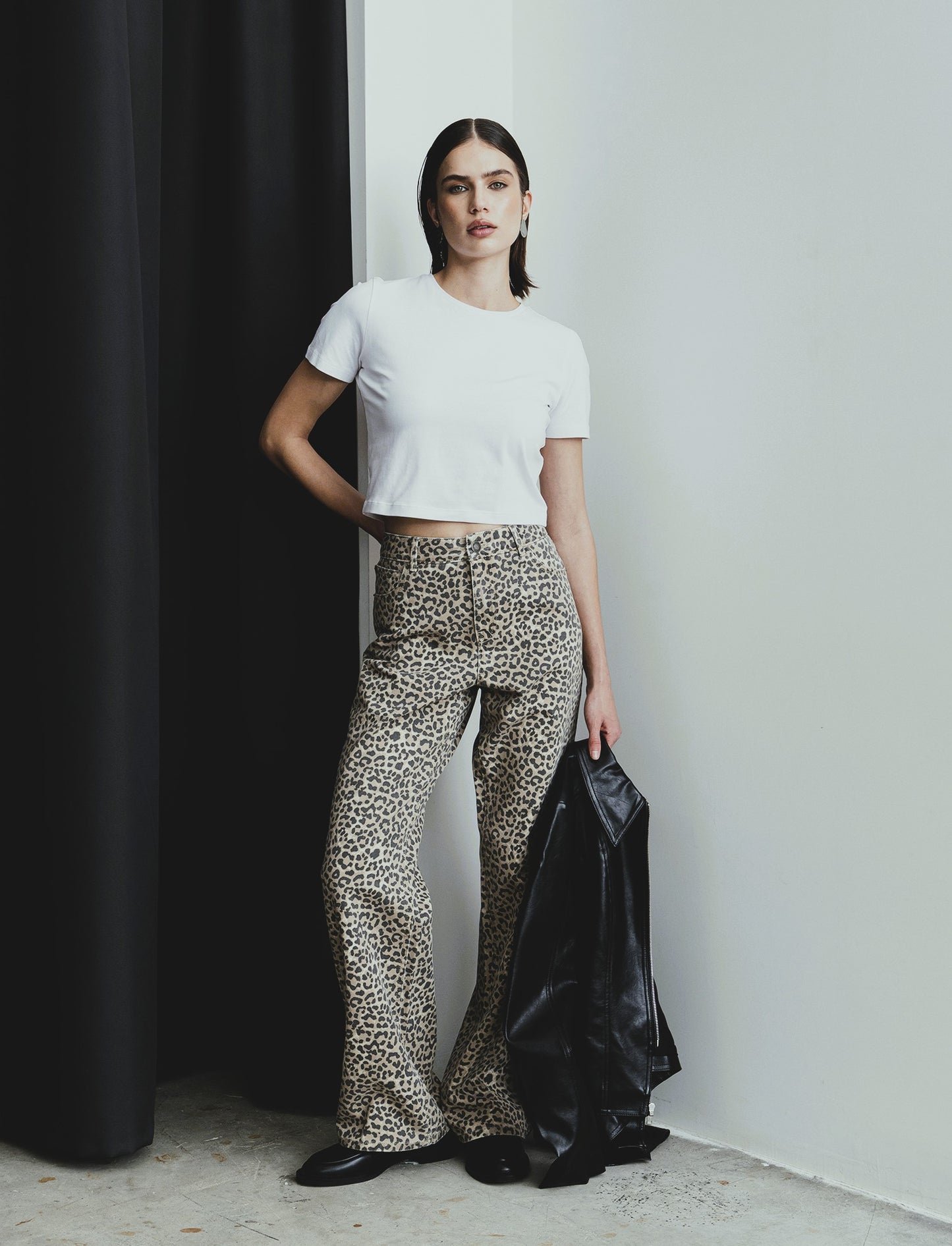 JEANS CON STAMPA ANIMALIER - var 1