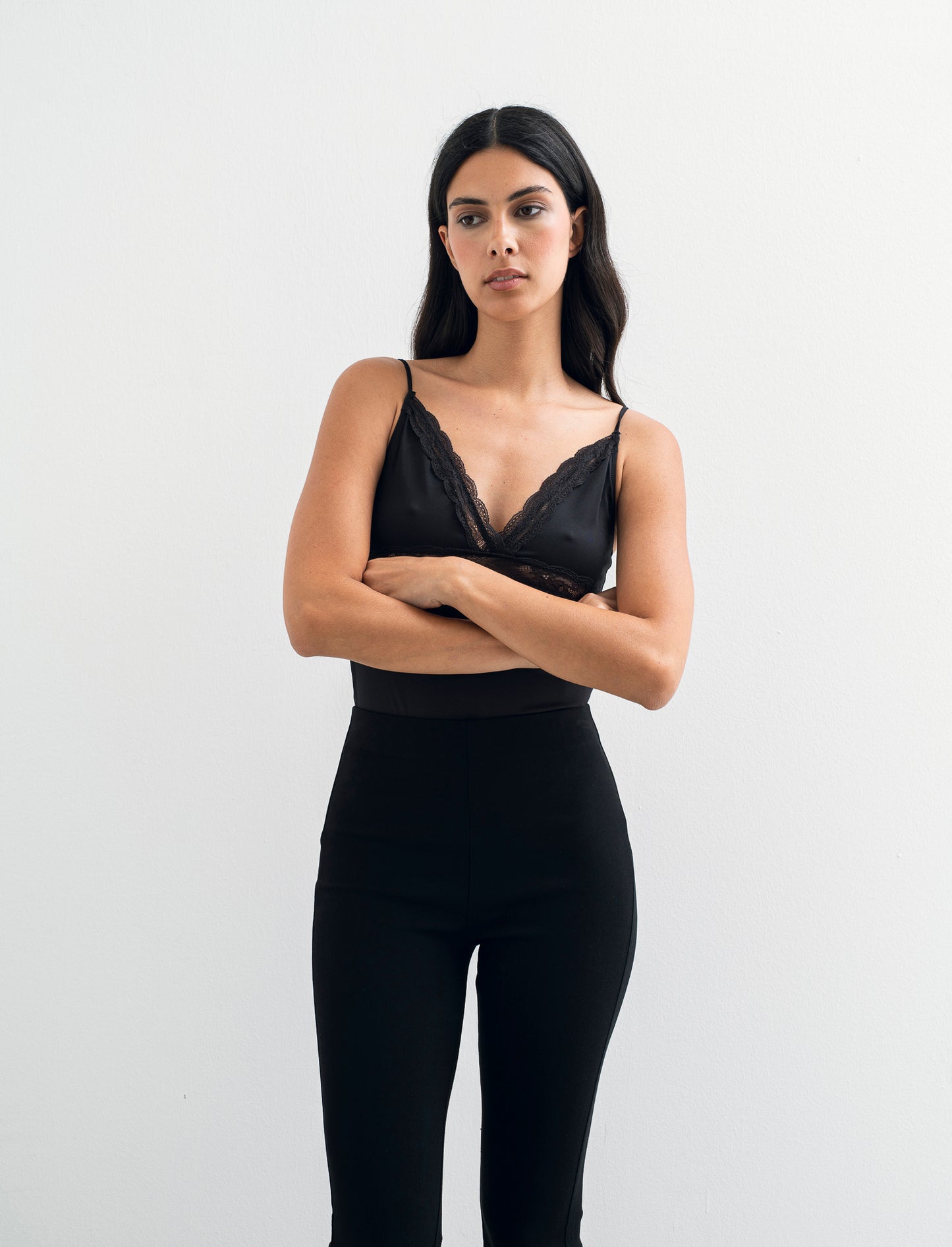 BODY CON INSIERTI IN PIZZO - Nero