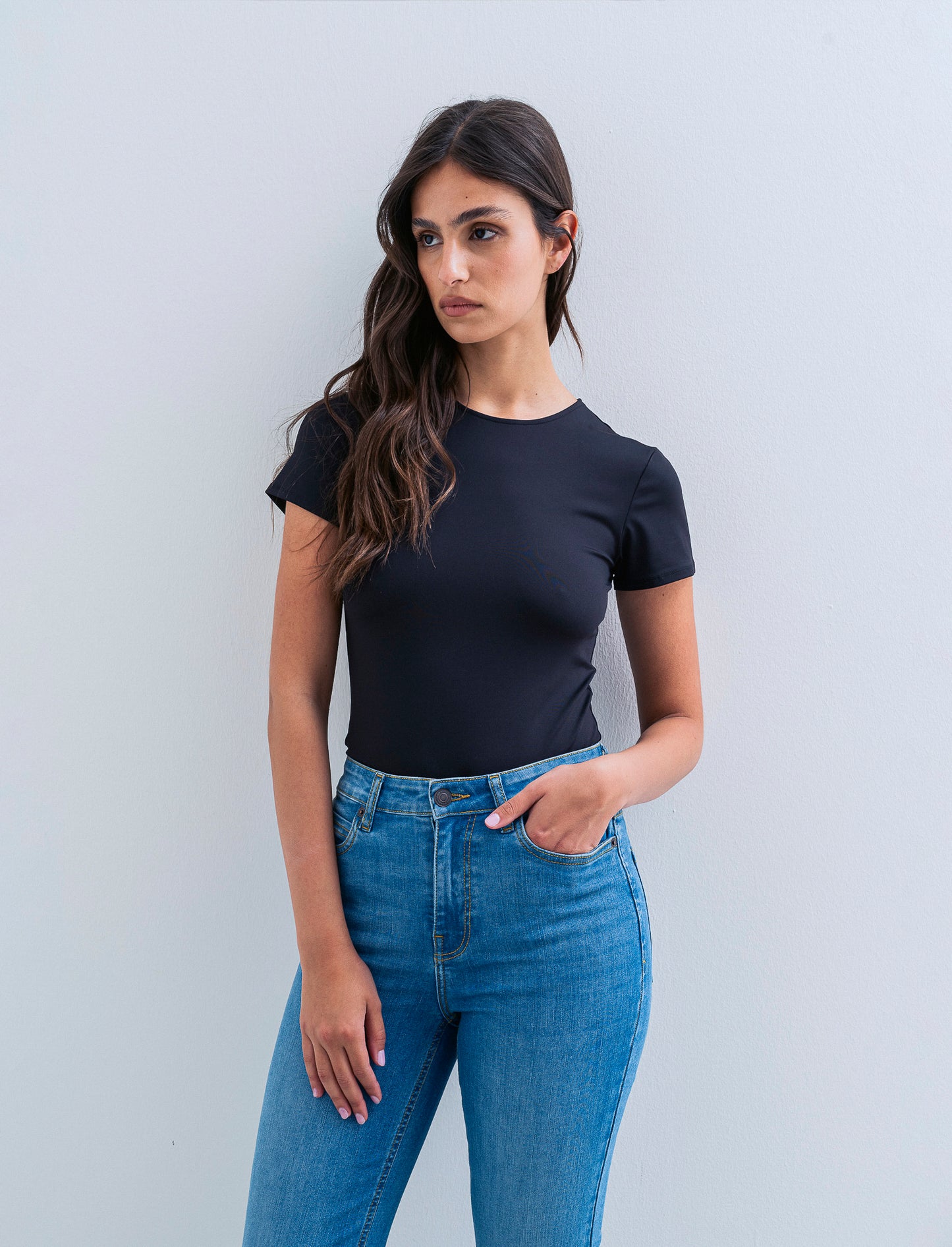 T-SHIRT CON TESSUTO ELASTICO - Nero